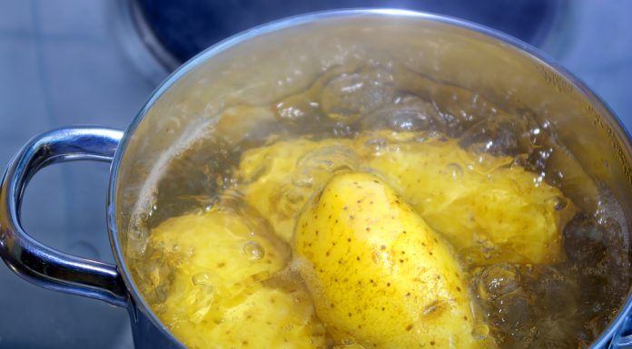 “Potato-Draining Wisdom” – a short story from God Plays a Purple Banjo